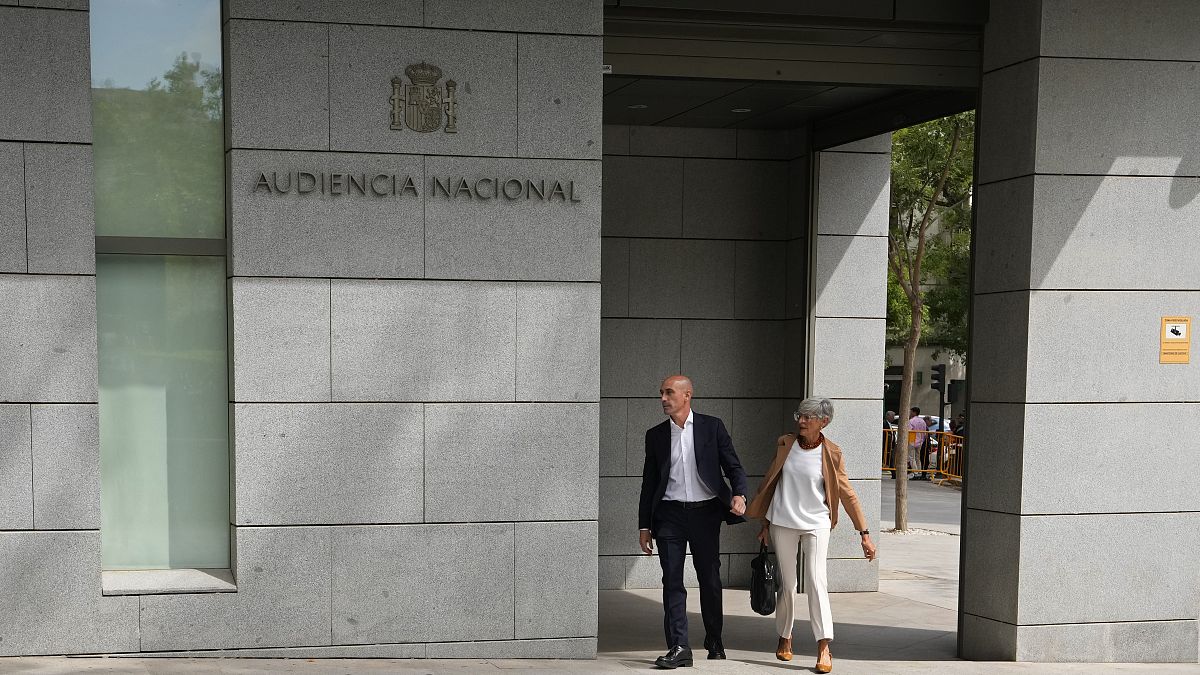 دادگاه لوئیس روبیالس، رئيس سابق فدراسیون فوتبال اسپانیا