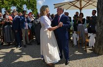 رقص ولادیمیر پوتین با وزیر سابق اتریش