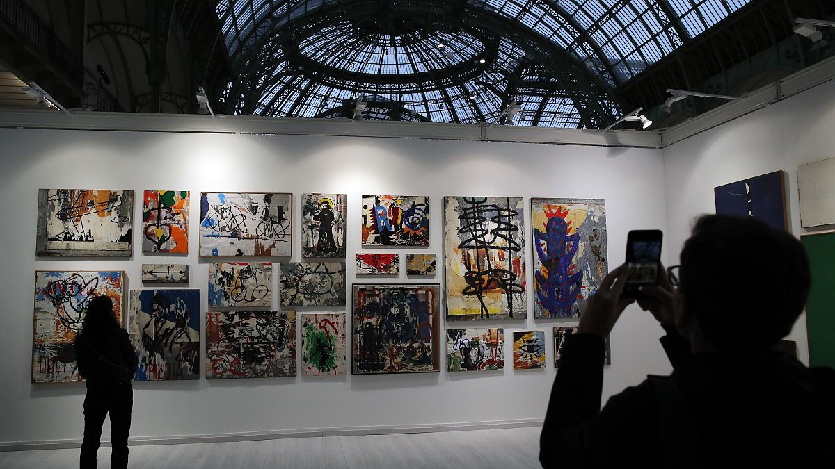 المعرض الدولي للفن المعاصر في القصر الكبير في باريس، فرنسا