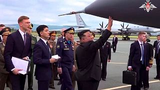 دیدار رهبر کره شمالی از بمب‌افکن اتمی روسیه