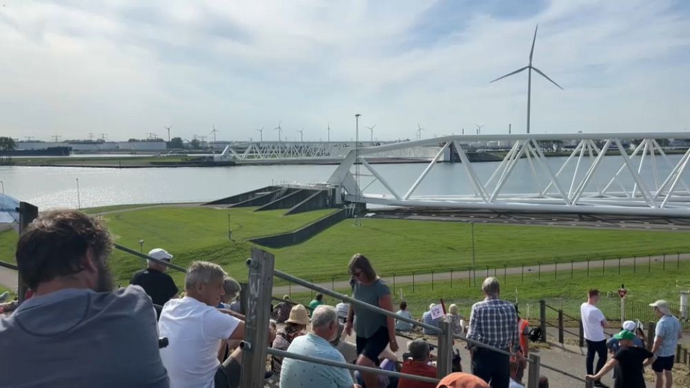 Bij de bouw van de Mayslantkering in Rotterdam werd rekening gehouden met klimaatverandering