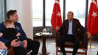 Cumhurbaşkanı Recep Tayyip Erdoğan, New York’ta Türkevi’nde Tesla ve SpaceX'in kurucusu Elon Musk’ı kabul etti.