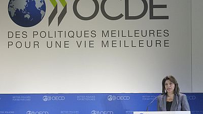 La présidente du Costa Rica, Laura Chinchilla, prononce un discours lors du Forum de l'OCDE 2012 à Paris (archives)