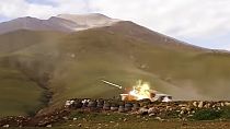 Azerbaycan güçleri tarafından Dağlık Karabağ'da Ermeni mevzilerine açılan ateş (2020) 