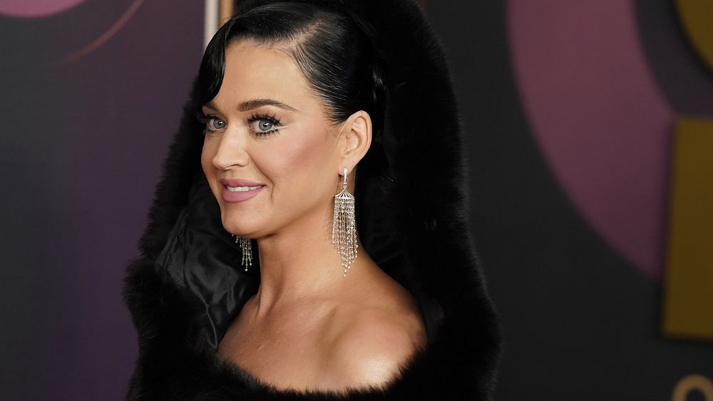 Katy Perry sells music catalog to Litmus Music for €210 million thumbnail