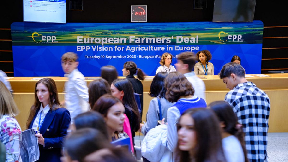 Предвыборная конференция Европейской народной партии в поддержку фермеров и сельского хозяйства.