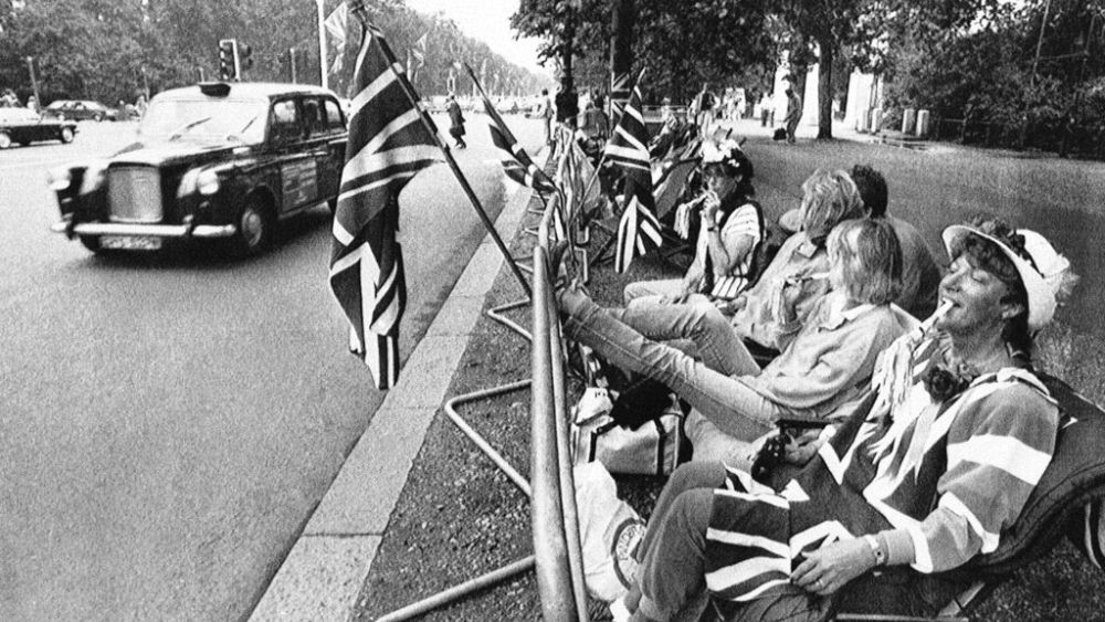 Как се промениха социалните и политически нагласи в Обединеното кралство през последните 40 години?