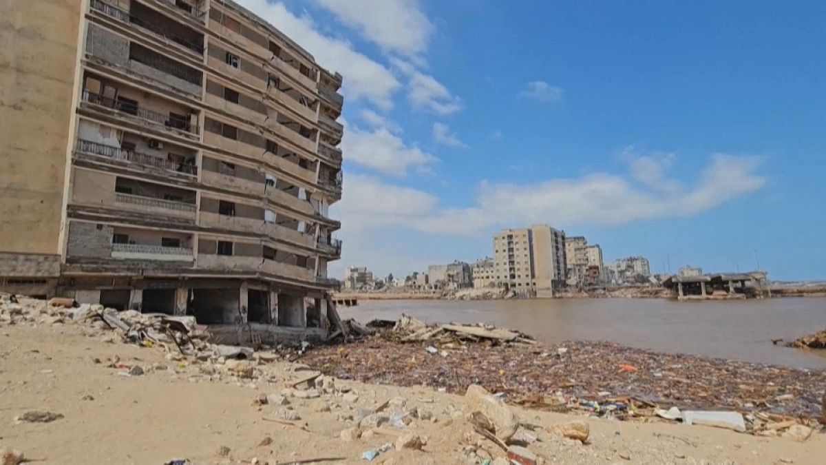 ميناء مدينة درنة الليبية بعد الاعصار 
