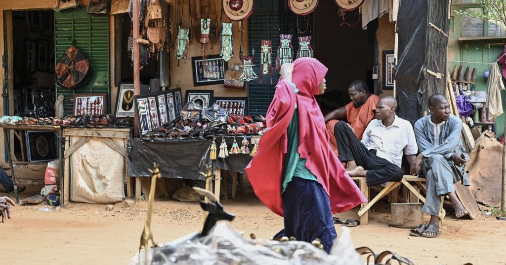 Niger : après les sanctions économiques, éviter à tout prix l'asphyxie