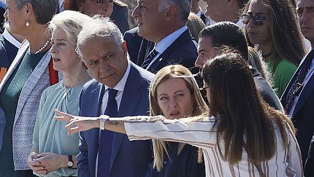 Ursula von der Leyen, Matteo Piantedosi, Giorgia Meloni. (Lampedusa, 17.9.2023)