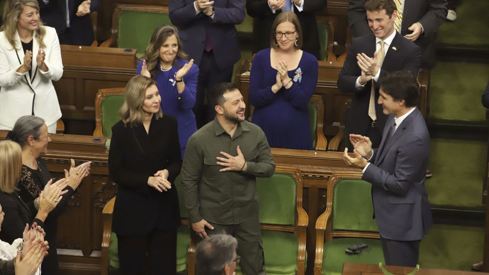ウクライナ戦争：セヴァストポリでロシア指導者が殺害される中、ゼレンスキー大統領がカナダ議会で演説