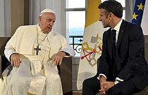 Presidente francês, Emmanuel Macron, e o Papa Francisco, em Marselha, 23 de setembro de 2023