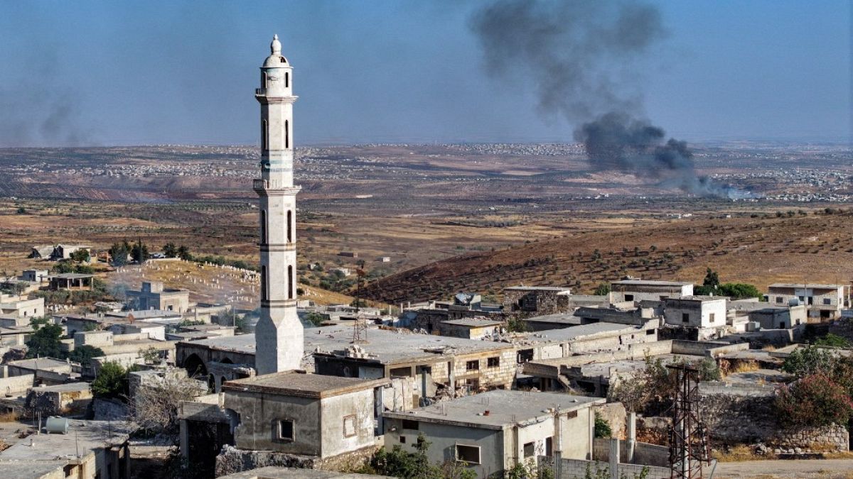 صورة أرشيفية لقصف على إدلب