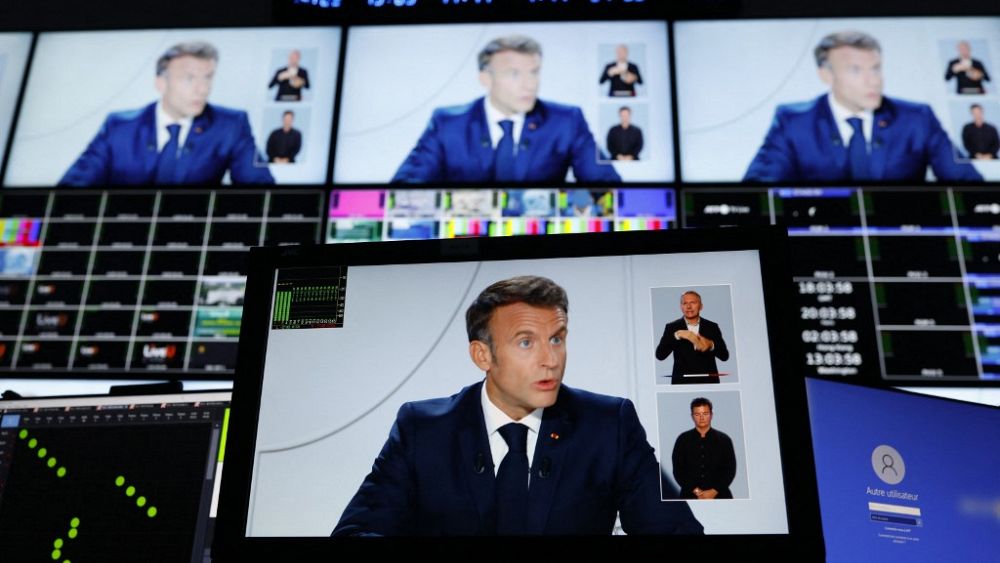 Macron annonce que la France retirera sa présence militaire au Niger