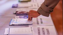 Las elecciones parciales en el Senado francés mantienen el dominio de la derecha.