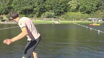 Video showing Belgium's first stone-skimming contest