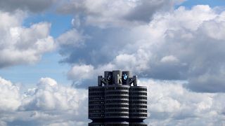 استفتاء يحدد مستقبل انتقال "بي إم دبليو" الألمانية لصناعة السيارات الكهربائية