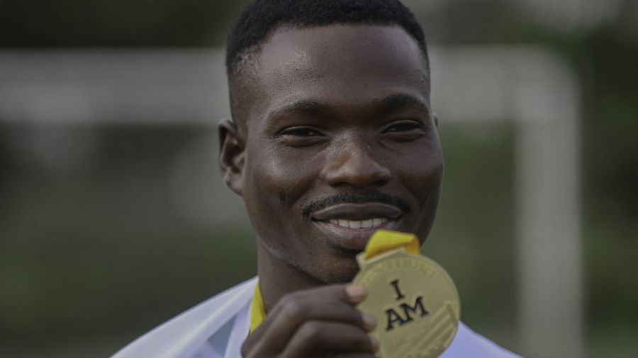 Peacemaker Azuegbulam, premier médaillé d'or africain des Invictus Games |  Africanews
