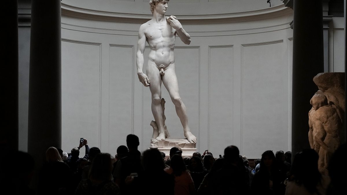 Το άγαλμα του Δαβίδ του Μιχαήλ Άγγελου στη Φλωρεντία