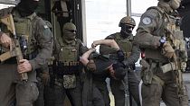 Задержание подозреваемых в нападении на косовских полицейских