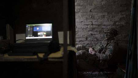 جندي أوكراني في وحدة النخبة للمسيّرات