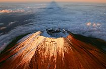 Se han encontrado microplásticos en las nubes que rodean la cima del monte Fuji.