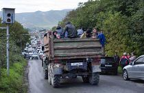 Беженцы из Нагорного Карабаха подъезжают к Горису
