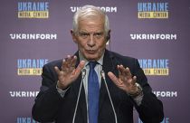 El Alto Representante de la Unión Europea para Asuntos Exteriores y Política de Seguridad, Josep Borrell, habla durante su rueda de prensa en Kiev, Ucrania. 1 de octubre 2023.