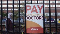 Забастовка врачей в Великобритании