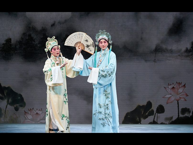 Xiqu Centre Teahouse Theatre performance