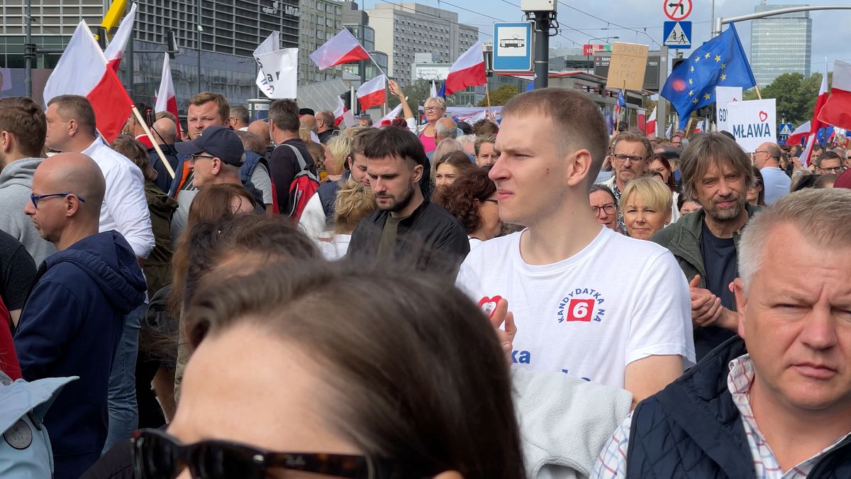 A lengyel fiatalok változást akarnak - mind másmilyet