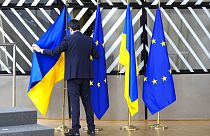 AB'nin, Ukrayna ile katılım müzakerelerini aralık ayında açabileceği konuluşuyor