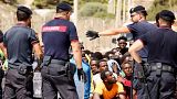 پلیس ایتالیا در برابر پناهجویان در جزیره لامپدوسا