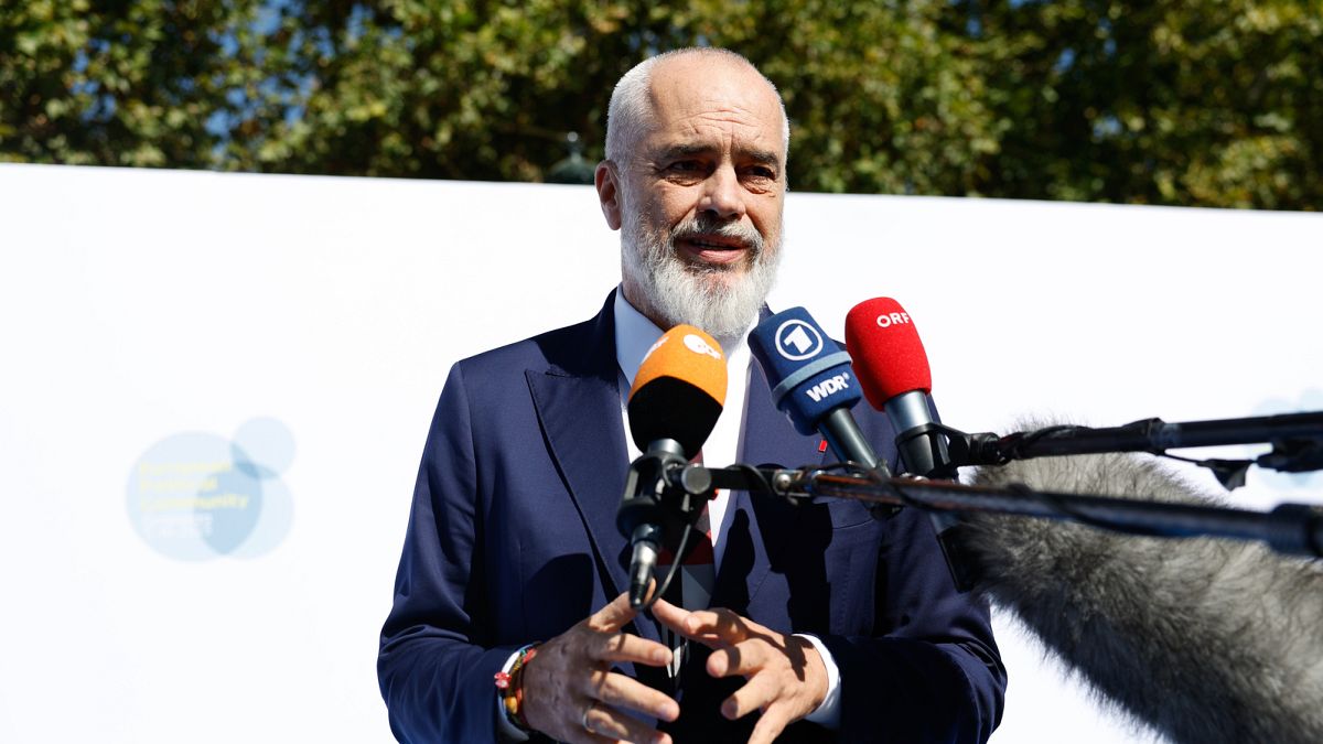 EU-Erweiterung: Balkan-Länder haben vom langen Warten die Nase voll - Albaniens Regierungschef Edi Rama