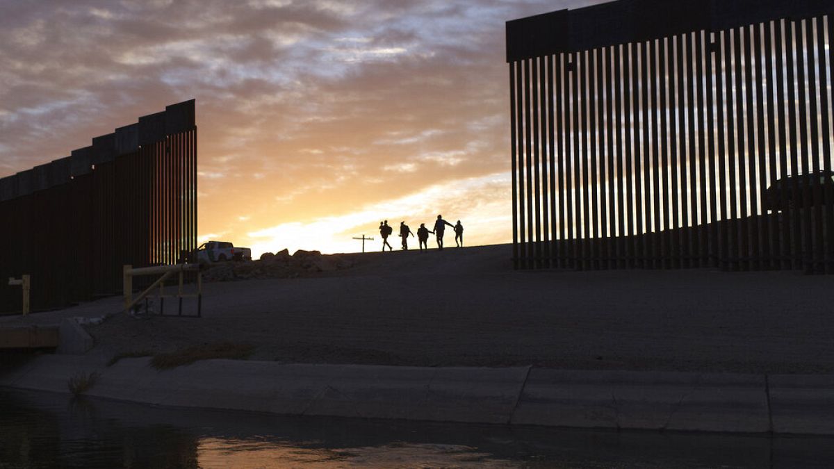 Mur à la frontière entre les Etats-Unis et le Mexique, jeudi 10 juin 2021.