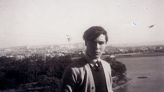 Ο νεαρός Γιάννης Χρήστου στην Αλεξάνδρεια το 1944