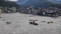 عشرات القتلى والمفقودين في أسوأ فيضانات تشهدها الهند
