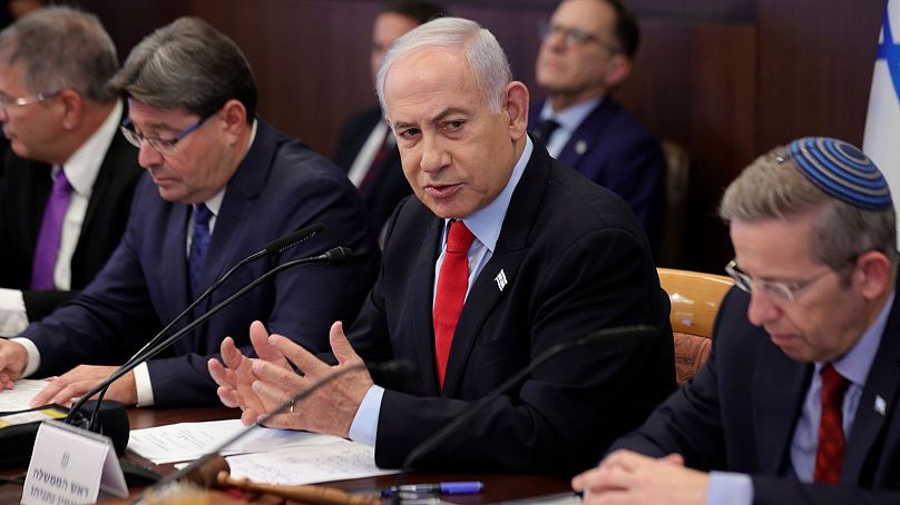بنیامین نتانیاهو در جلسه هفتگی کابینه دولت راستگرای اسرائیل در ۲۷ سپتامبر ۲۰۲۳