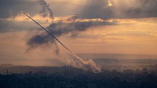 شلیک راکت از غزه به سمت اسرائیل در روز شنبه هفتم اکتبر ۲۰۲۳