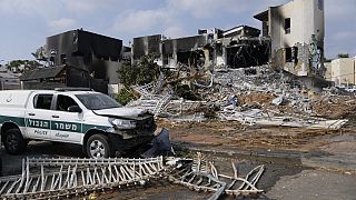 Esquadra de polícia "reduzida a cinzas" em Sderot, Israel