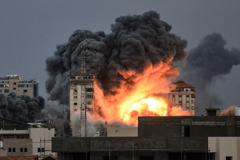 Bombardamento israeliano su Gaza