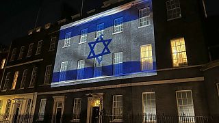 اهتزاز پرچم اسرائیل به نشانه همدردی