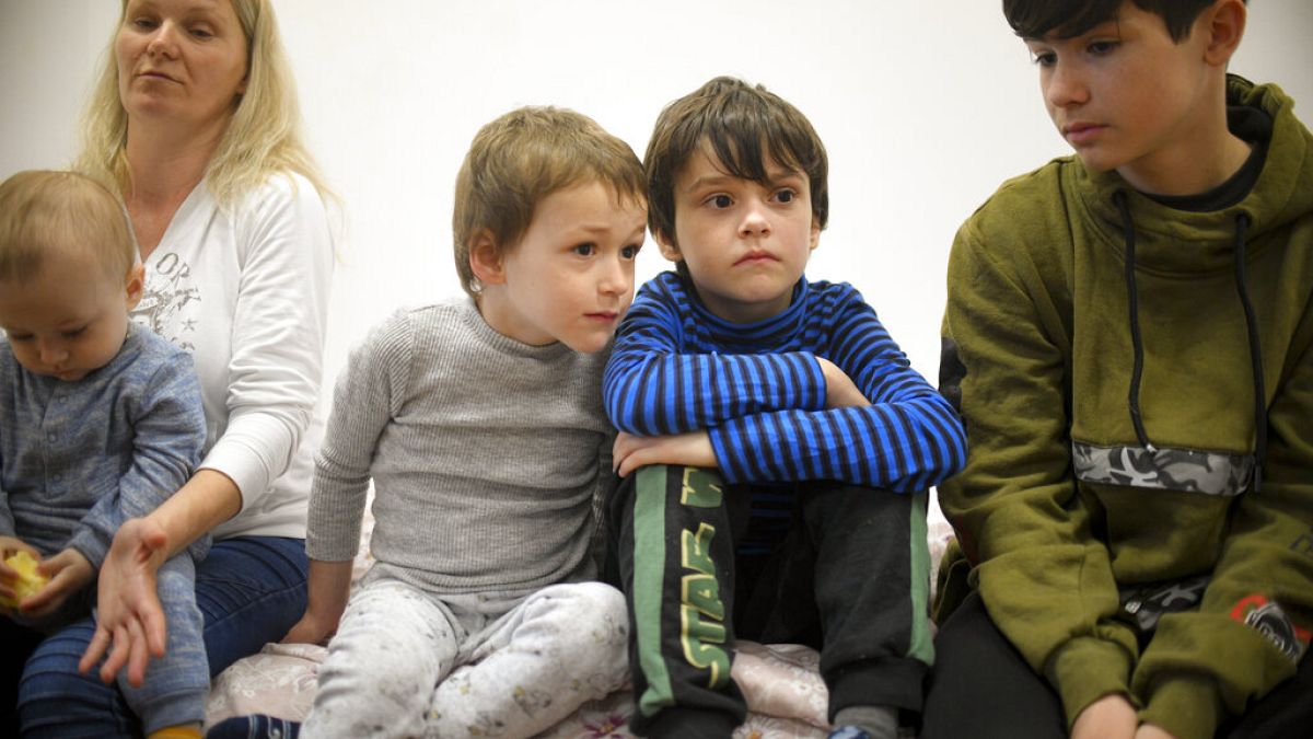 ARQUIVO Crianças ucranianas num centro para refugiados em Bucareste, Roménia