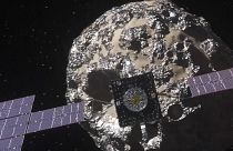  Pysche spacecraft approaching asteroid
