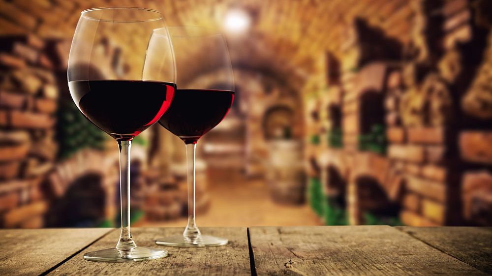 La France est de nouveau sur les rails pour devenir le premier producteur mondial de vin, devant l’Italie