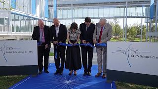 Inaugural ribbon cut with (left to right) Alain Berset, Fabiola Gianotti, John Elkann and Renzo Piano