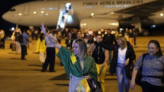 Самолет бразильских ВВС доставил в страну эвакуированных из Израиля граждан