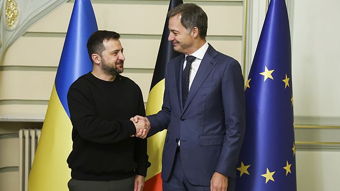 'We're very close' to sanctioning Russian diamonds, says Belgian PM during Zelenskyy surprise visit