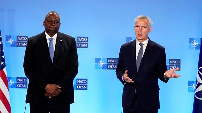 Lloyd Austin e Jens Stoltenberg, em Bruxelas