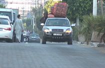 Gazzeliler evlerini terk etmeye başladı